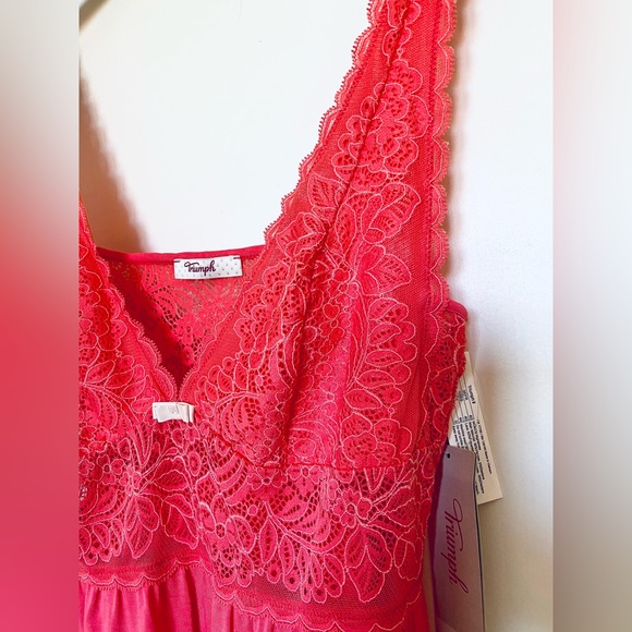 Triumph nightgowns (new) - Picture 3 of 8